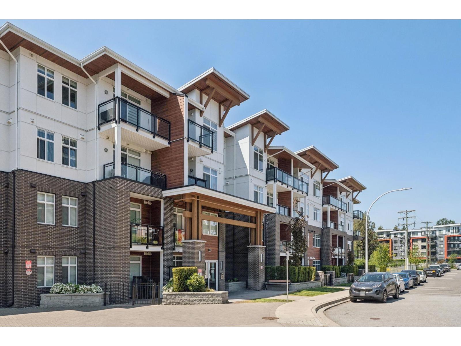 307 5415 Brydon Crescent, Langley, British Columbia  V3A 0N4 - Photo 1 - R3120529