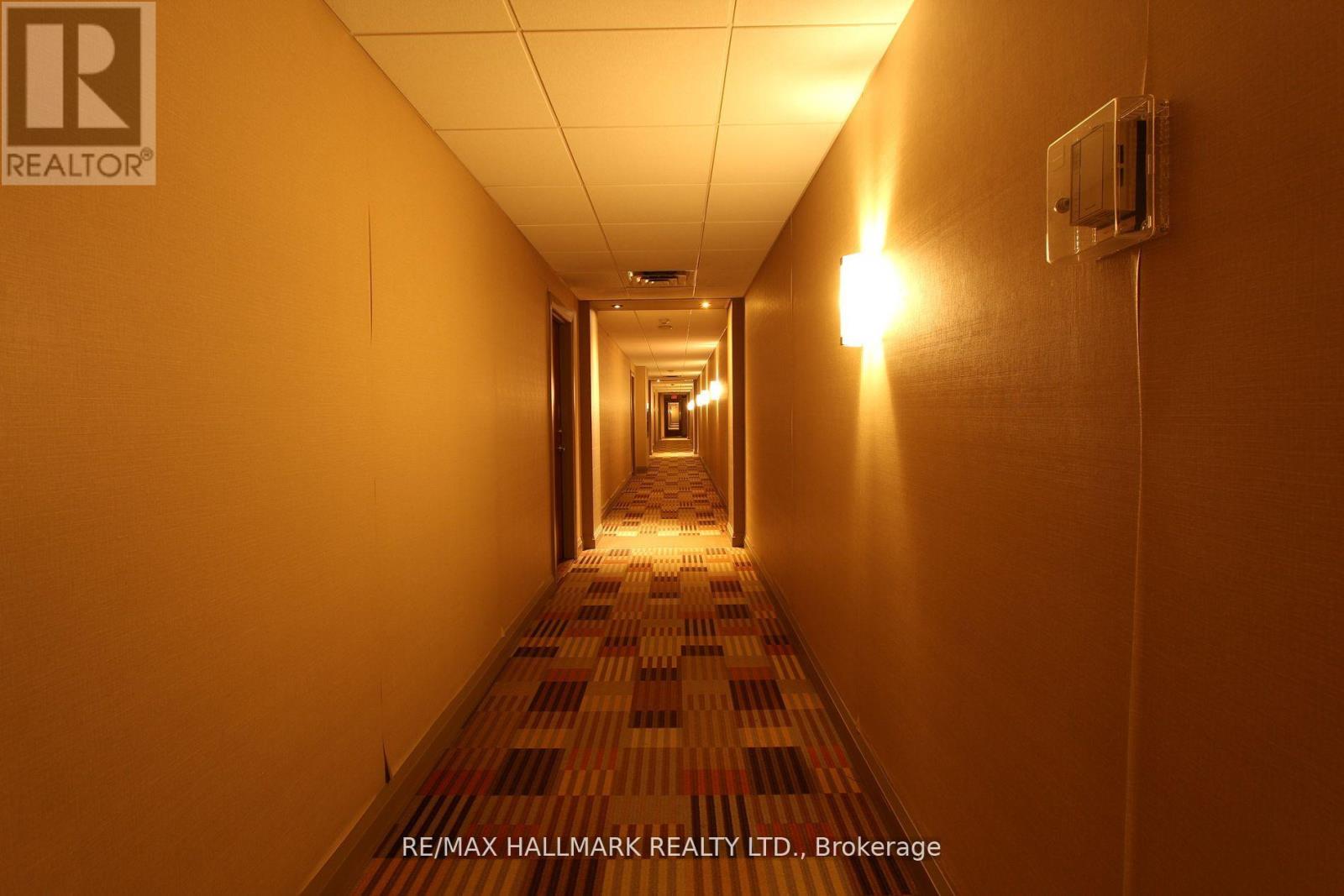 318 - 320 City Centre Drive, Mississauga, Ontario  L5B 4P8 - Photo 13 - W13093038