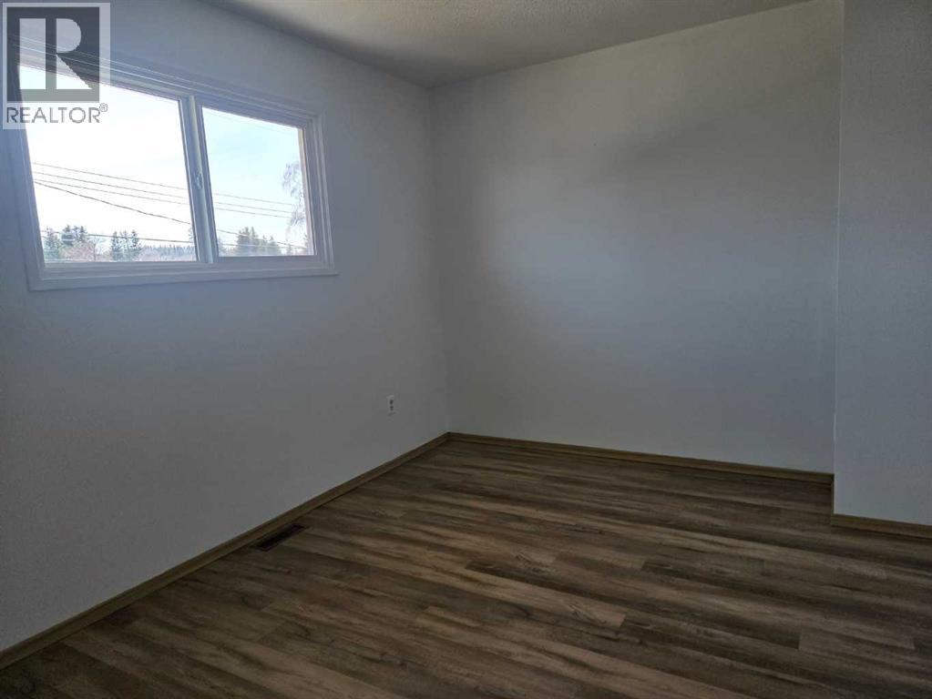 29, 441 Switzer Drive, Hinton, Alberta  T7V 1Z7 - Photo 14 - A2289634