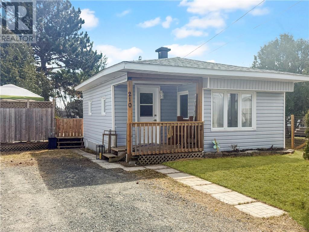 210 Janet Drive, Hanmer, Ontario  P3P 1H7 - Photo 1 - 2127544