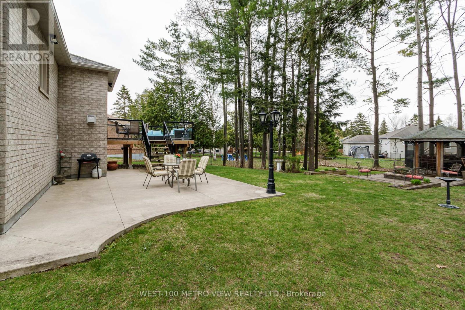 7 Fairway Crescent, Wasaga Beach, Ontario  L9Z 1C1 - Photo 44 - S13092382