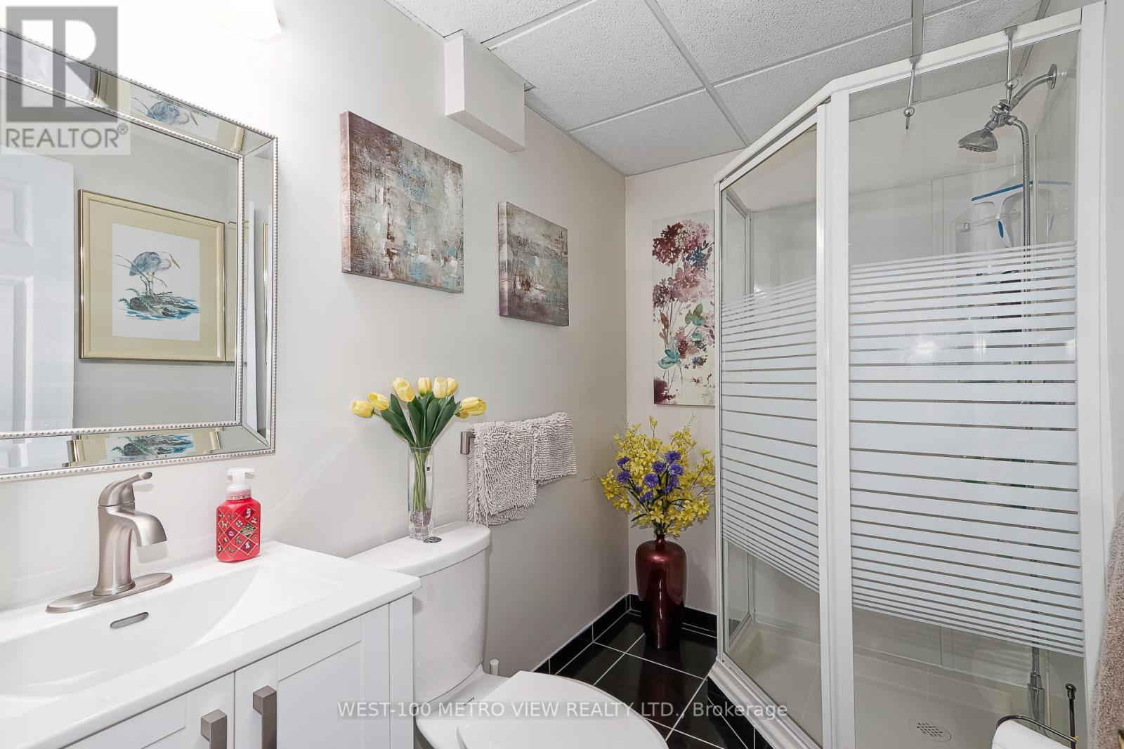 7 Fairway Crescent, Wasaga Beach, Ontario  L9Z 1C1 - Photo 35 - S13092382