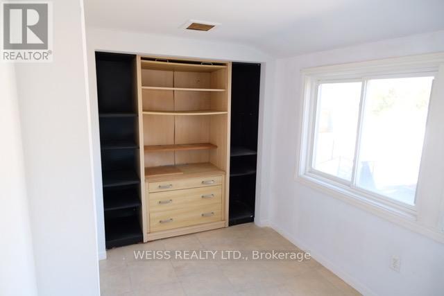 329 Talbot Street, Hamilton, Ontario  L8H 6T2 - Photo 4 - X13064998