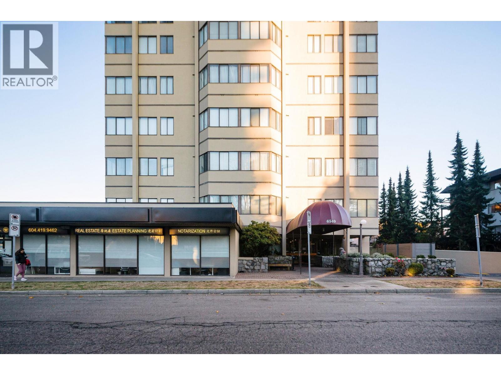 505 6540 Burlington Avenue, Burnaby, British Columbia  V5H 4G3 - Photo 3 - R3120365