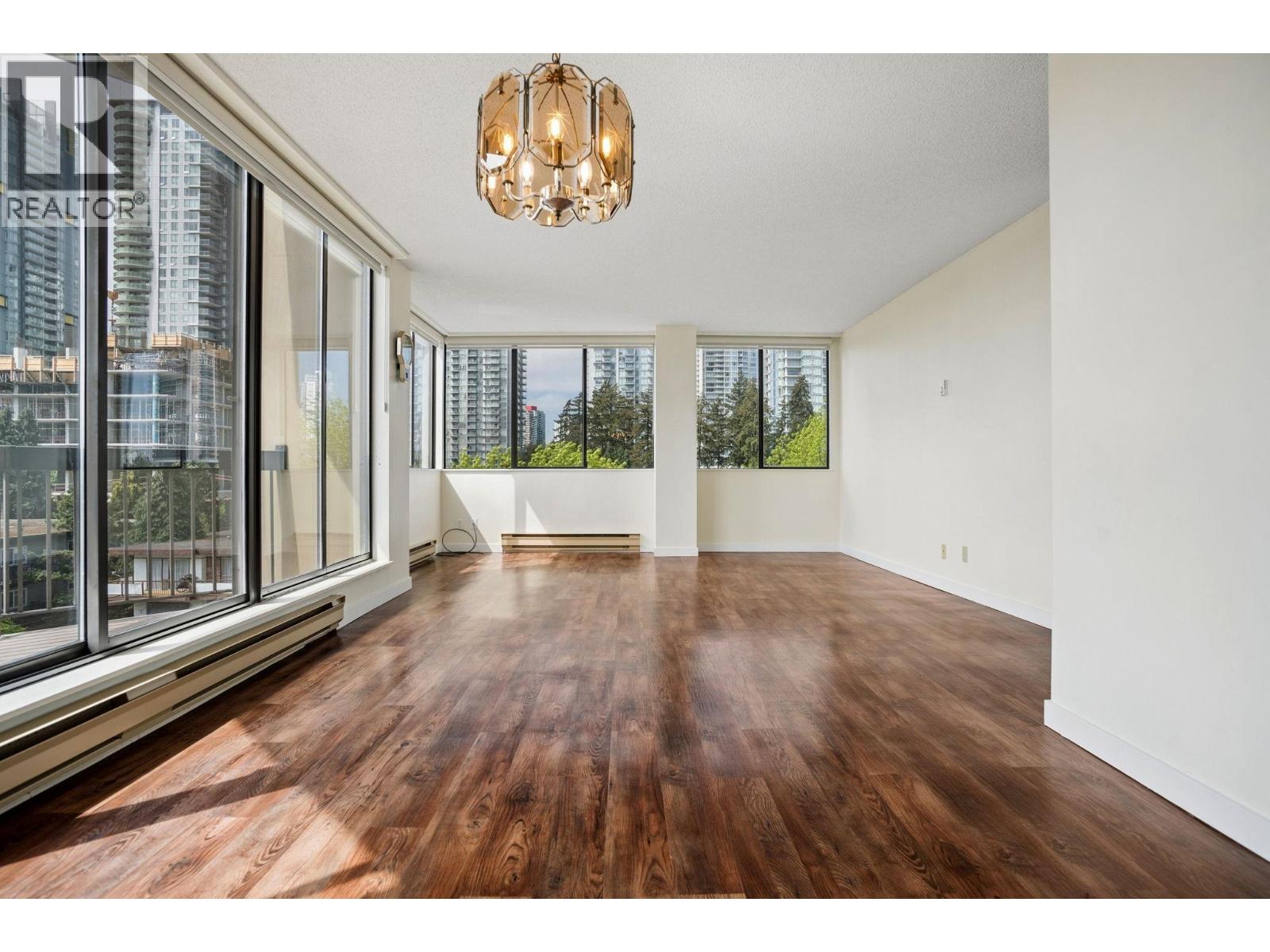 505 6540 Burlington Avenue, Burnaby, British Columbia  V5H 4G3 - Photo 10 - R3120365