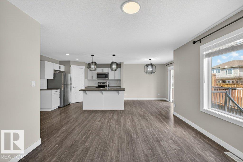 1363 Adamson Dr Sw, Edmonton, Alberta  T6W 3C2 - Photo 12 - E4486067