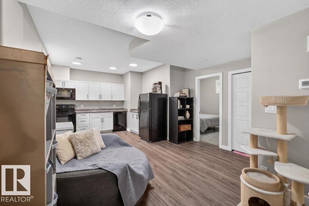 1363 Adamson Dr Sw, Edmonton, Alberta  T6W 3C2 - Photo 40 - E4486067