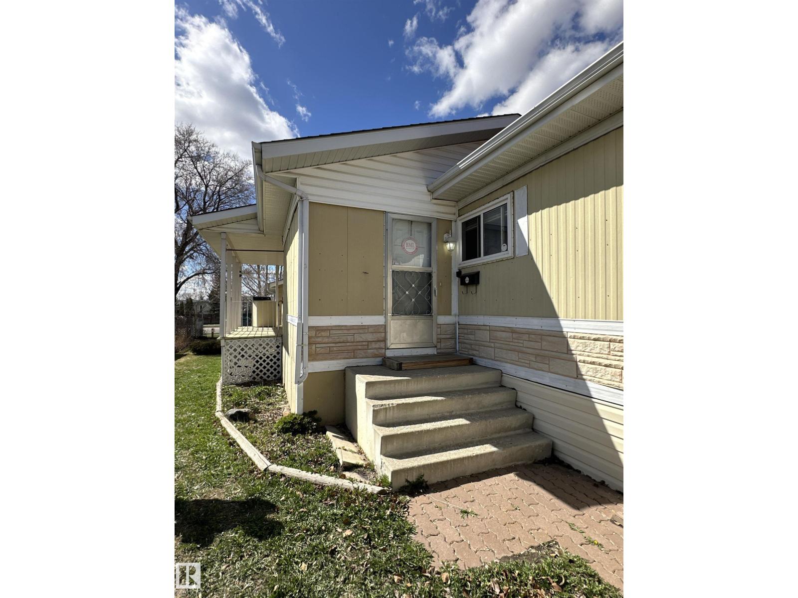 192 Lee Ridge Rd Nw, Edmonton, Alberta  T6K 0M9 - Photo 3 - E4486068