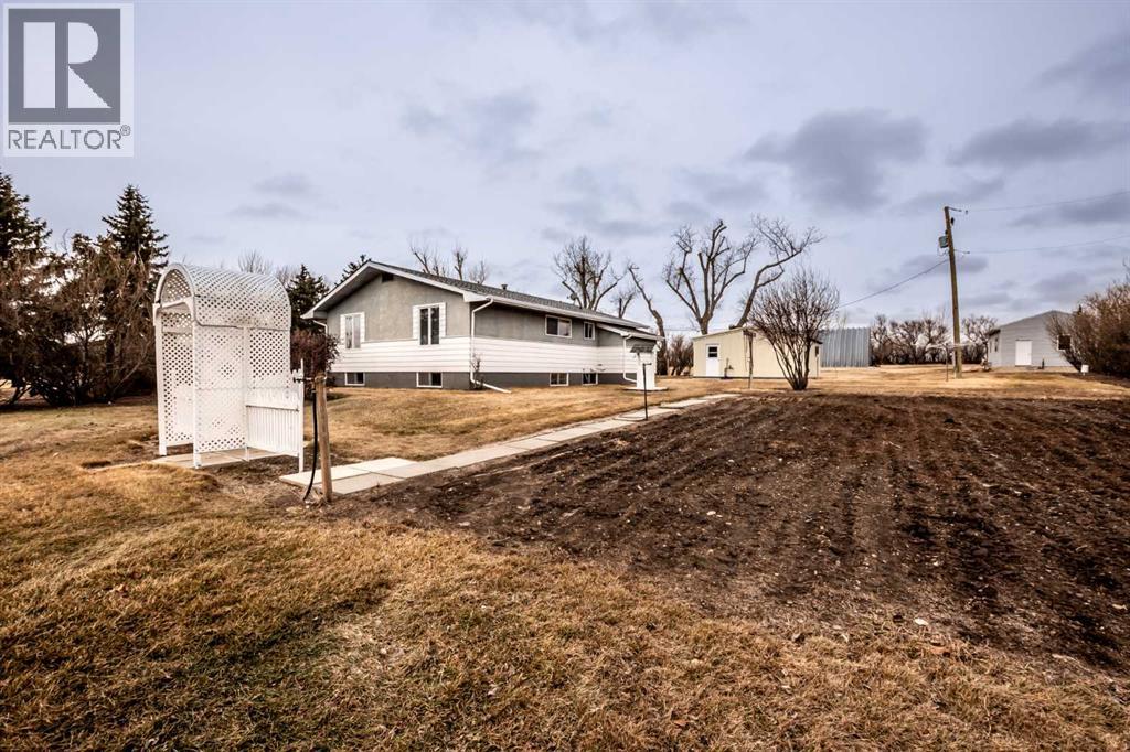 450109 Range Road 261, Rural Foothills County, Alberta  T0L 0J0 - Photo 33 - A2297934