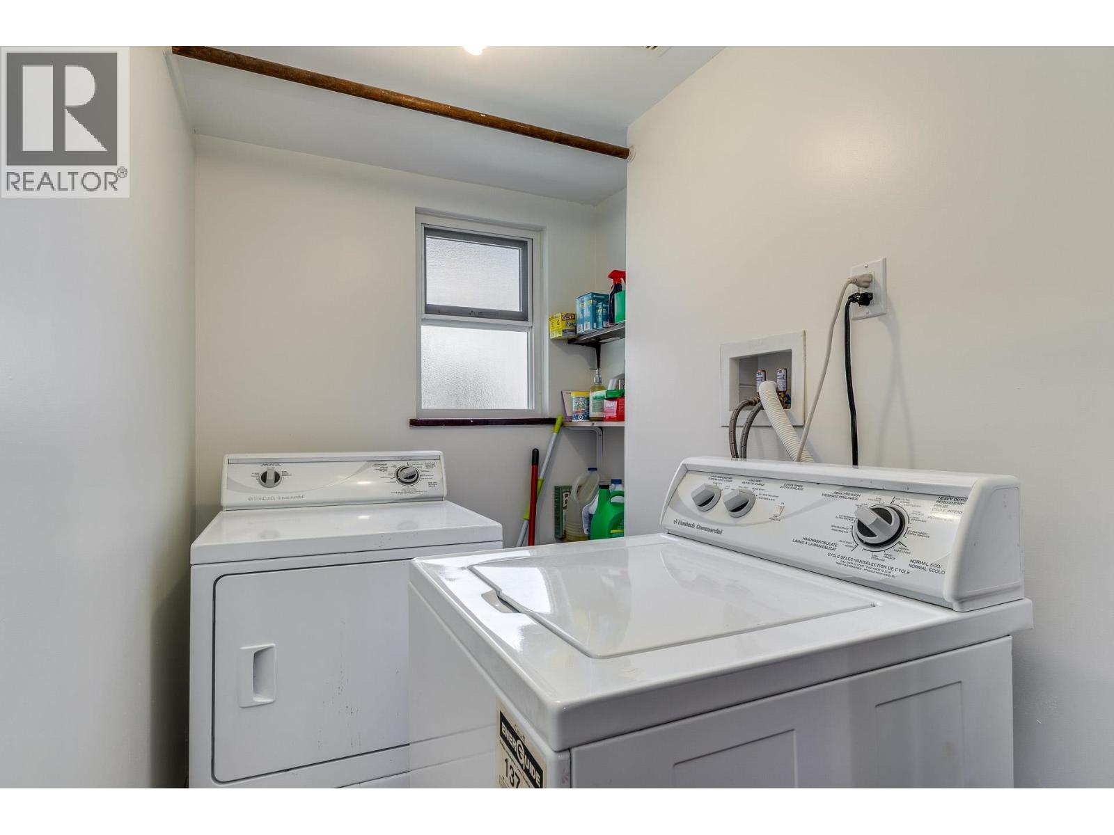 19541 119a Avenue, Pitt Meadows, British Columbia  V3Y 1K9 - Photo 27 - R3119349