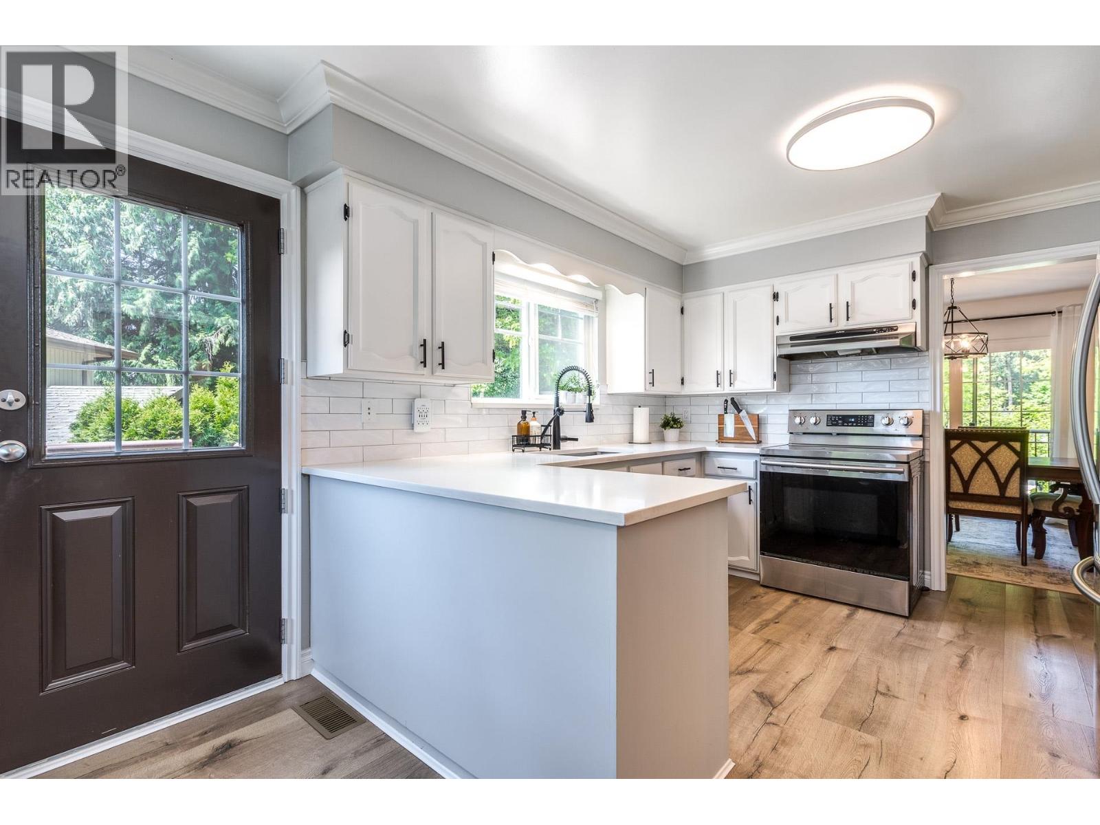 19541 119a Avenue, Pitt Meadows, British Columbia  V3Y 1K9 - Photo 10 - R3119349