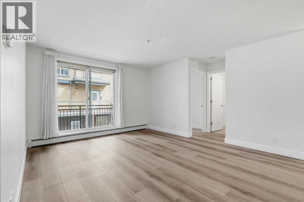 203, 2440 34 Avenue Sw, Calgary, Alberta  t2t 2c8 - Photo 3 - A2306767