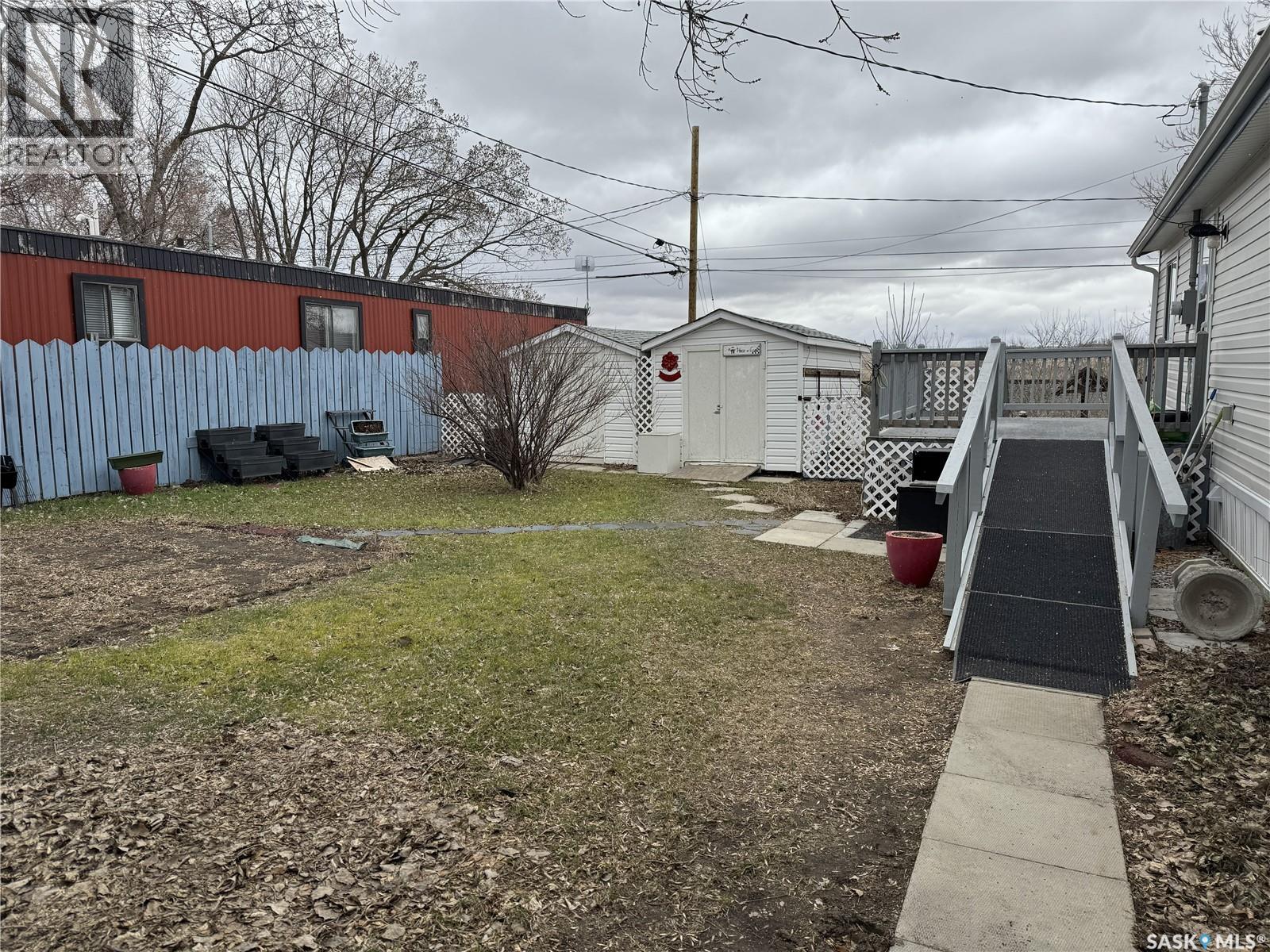 803 Railway Avenue, Strasbourg, Saskatchewan  S0G 4V0 - Photo 18 - SK035057