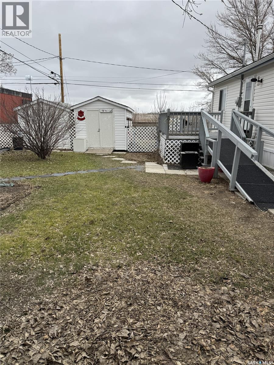 803 Railway Avenue, Strasbourg, Saskatchewan  S0G 4V0 - Photo 22 - SK035057