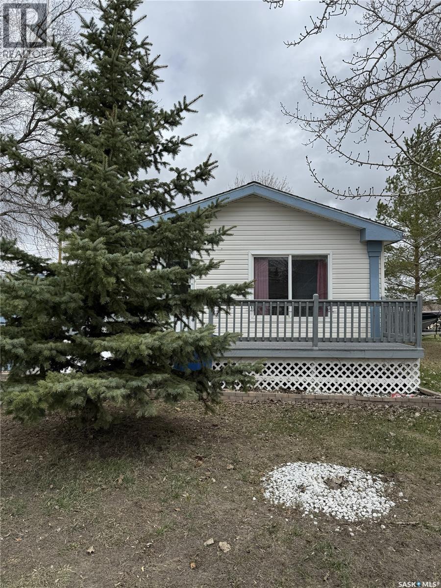 803 Railway Avenue, Strasbourg, Saskatchewan  S0G 4V0 - Photo 23 - SK035057