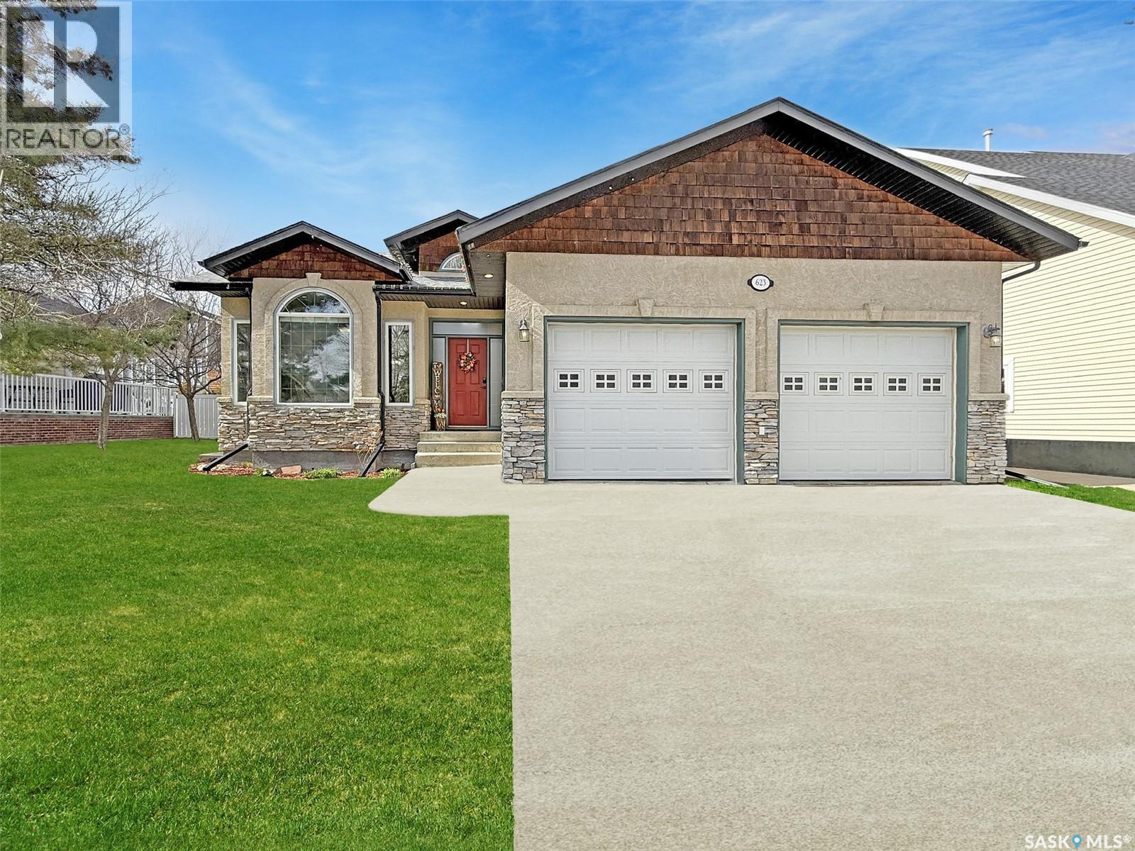 623 Highland Drive, Swift Current, Saskatchewan  S9H 4Z5 - Photo 1 - SK034922