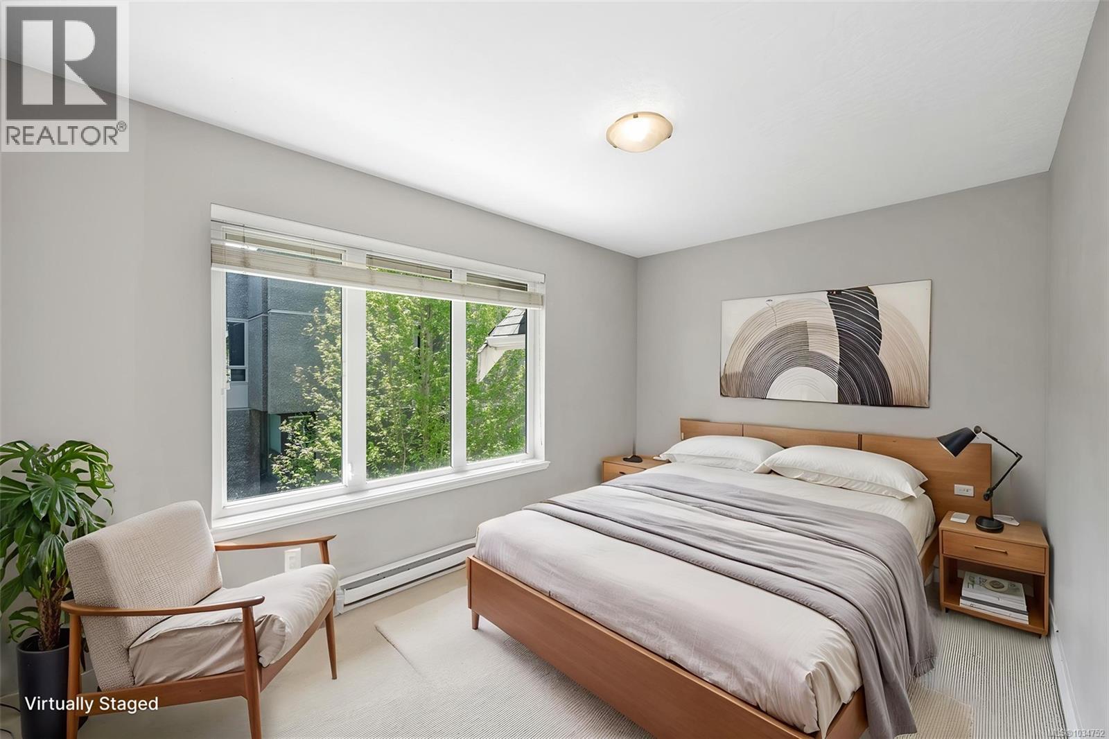3 2918 Shelbourne St, Victoria, British Columbia  V8R 4M6 - Photo 19 - 1034752