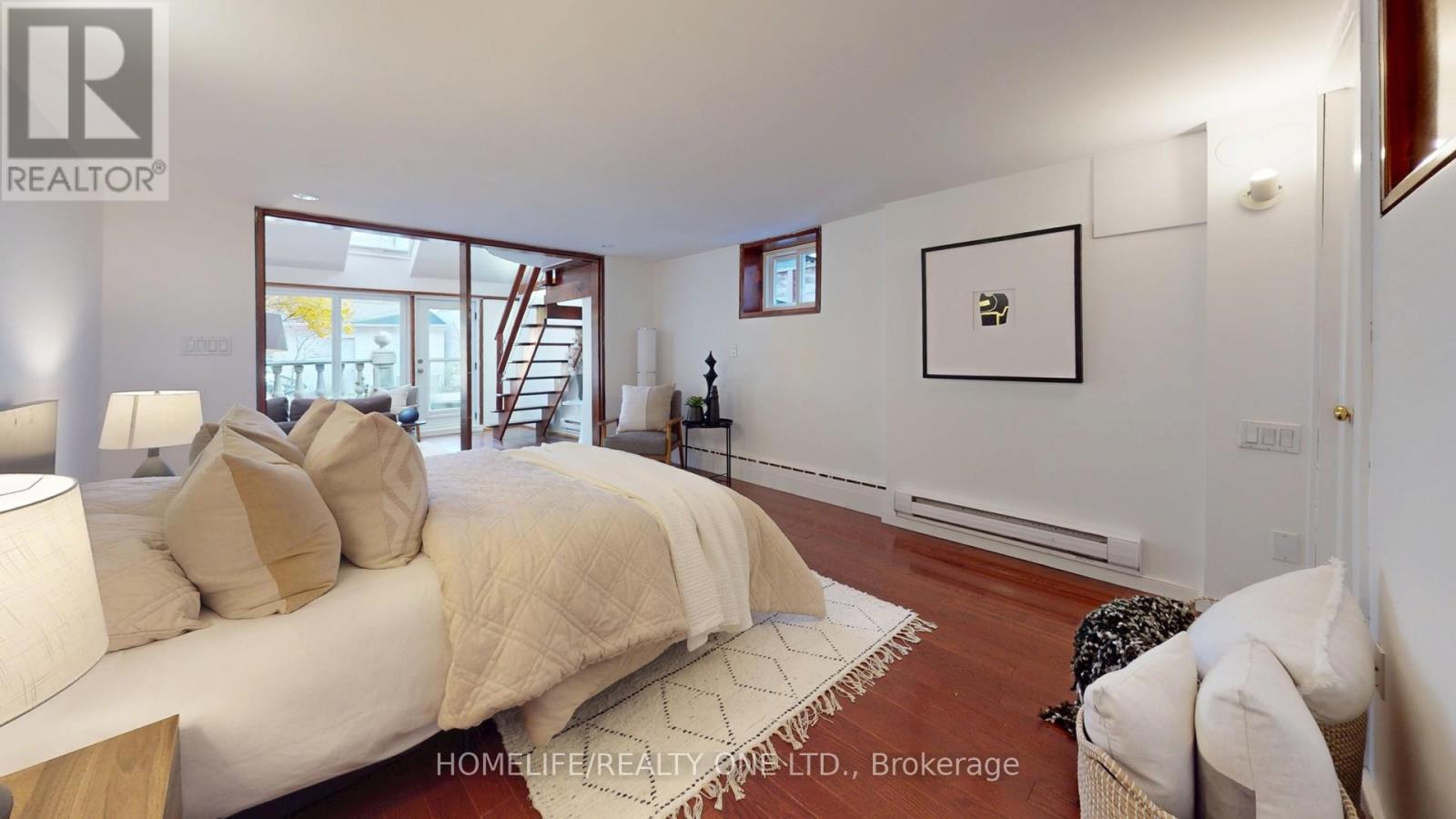 25 Riverdale Avenue, Toronto, Ontario  M4K 1C2 - Photo 21 - E13090792