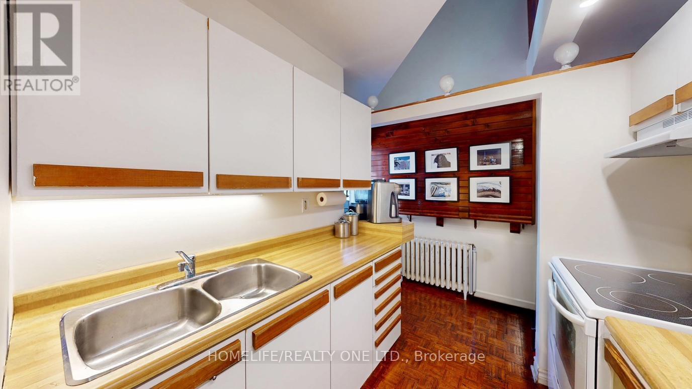 25 Riverdale Avenue, Toronto, Ontario  M4K 1C2 - Photo 30 - E13090792