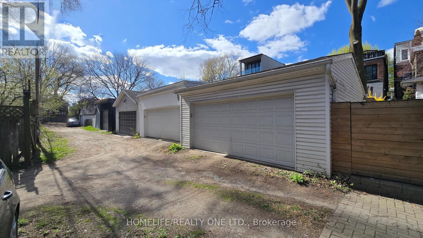 25 Riverdale Avenue, Toronto, Ontario  M4K 1C2 - Photo 44 - E13090792