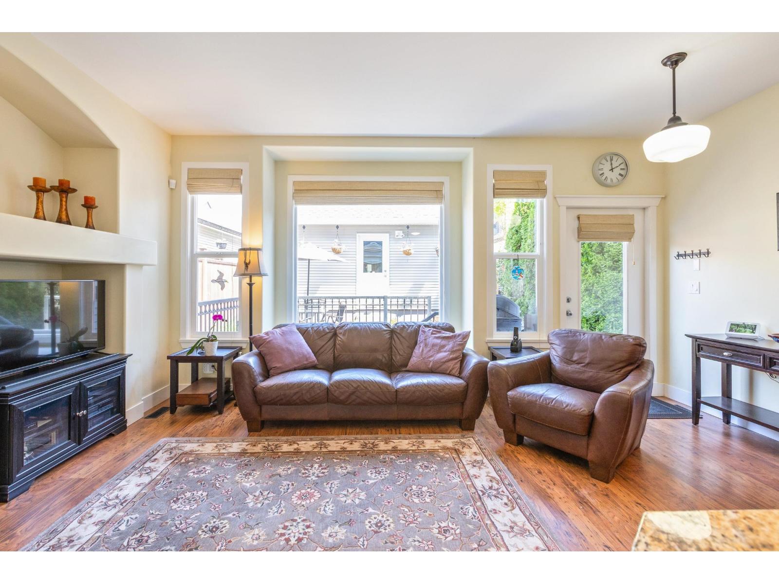6880 190th Street, Surrey, British Columbia  V4N 5P1 - Photo 11 - R3119756