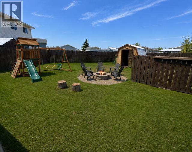 428 Boutin Avenue, Hinton, Alberta  T7V 1A2 - Photo 23 - A2296744