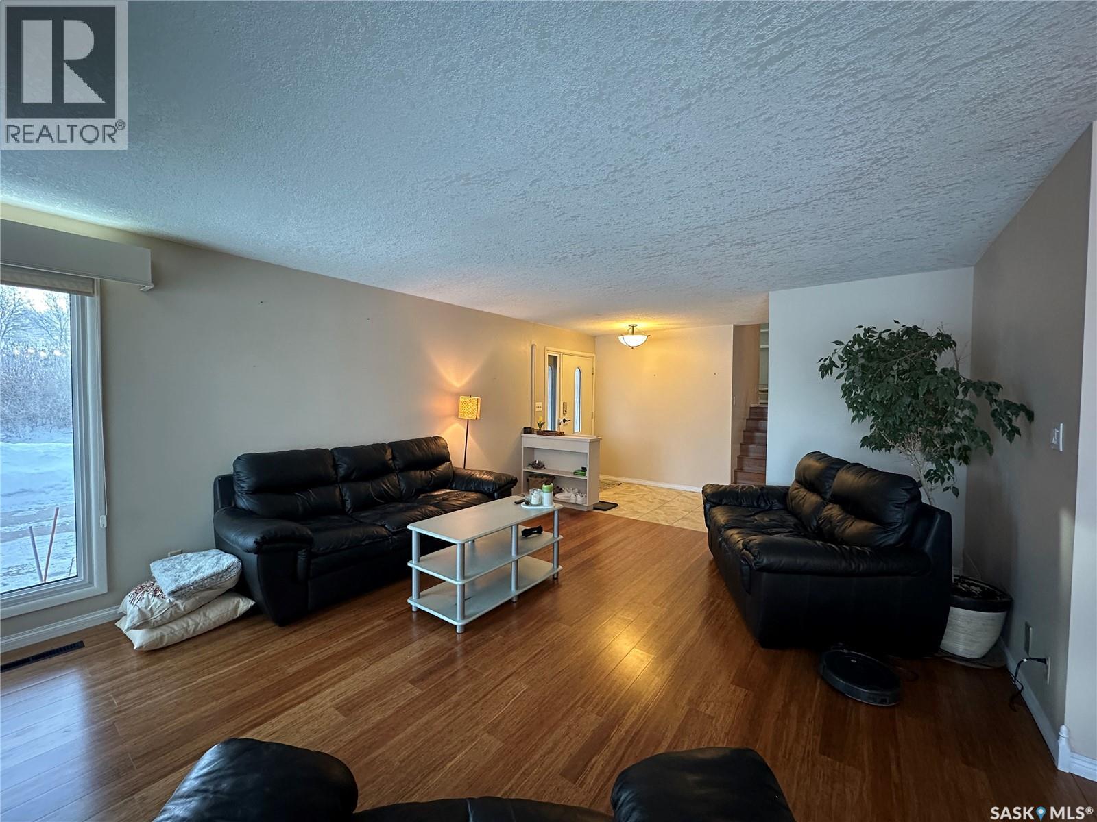 114 Garvin Crescent, Canora, Saskatchewan  S0A 0L0 - Photo 8 - SK028449