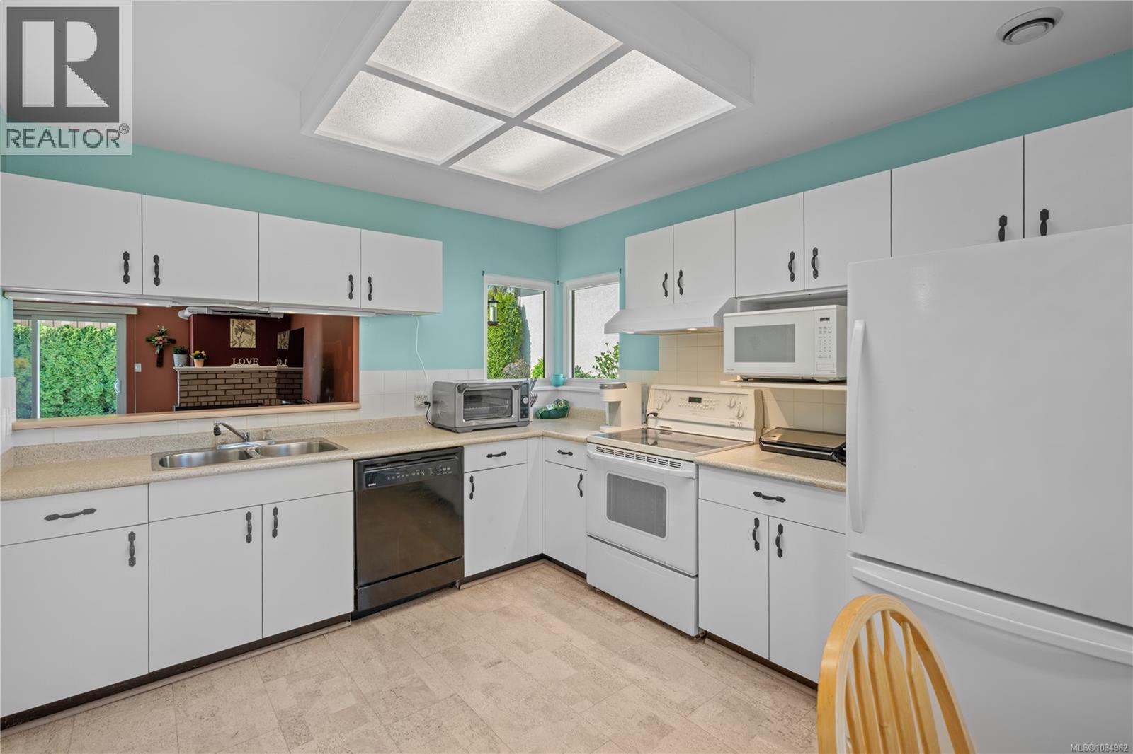 20 4120 Interurban Rd, Saanich, British Columbia  V8Z 6W7 - Photo 12 - 1034962