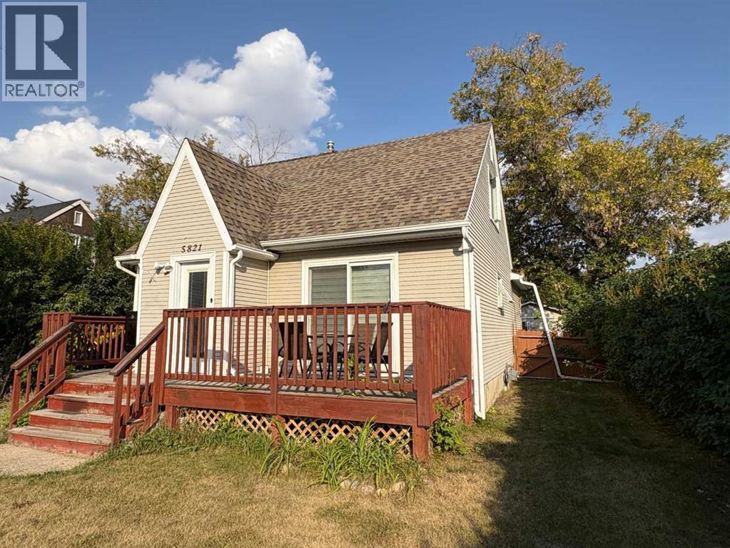5821 44 Avenue, Red Deer, Alberta  T4N 3J4 - Photo 2 - A2307590