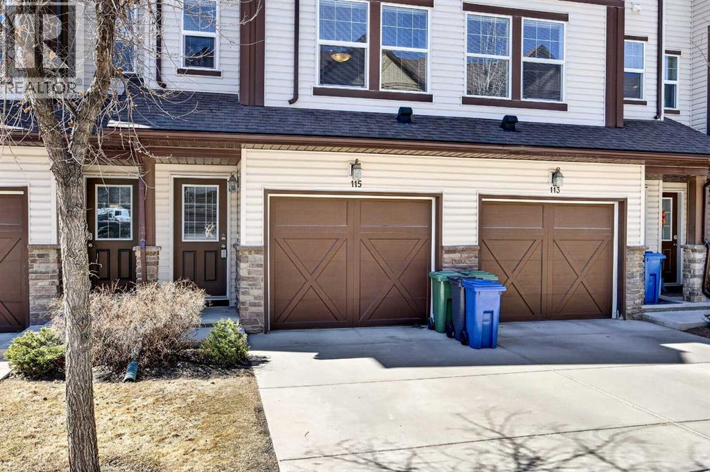 115, 28 Heritage Drive, Cochrane, Alberta  T4C 0K1 - Photo 1 - A2306788
