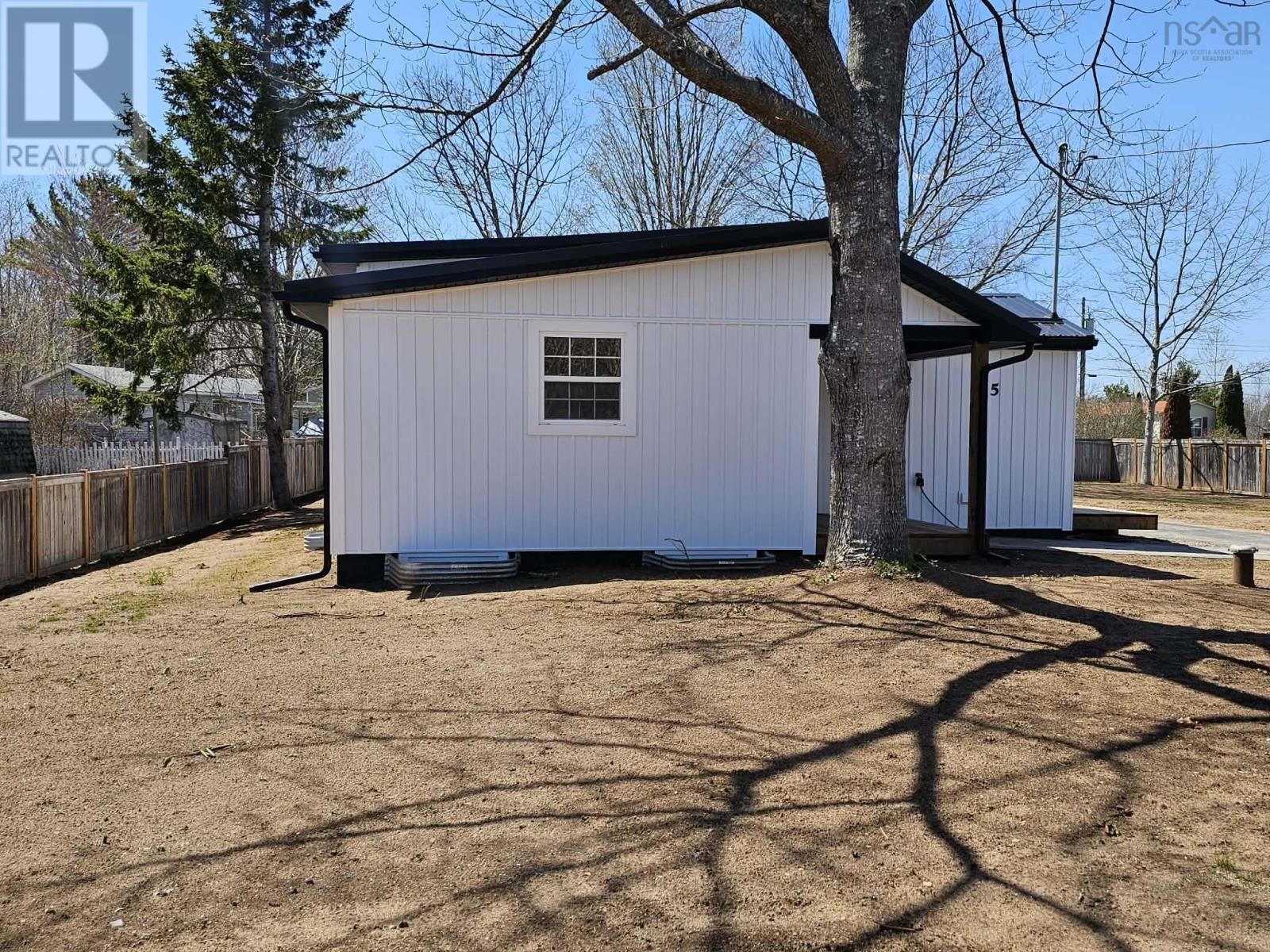 25 Brown Street, Berwick, Nova Scotia  B0P 1E0 - Photo 4 - 202609867