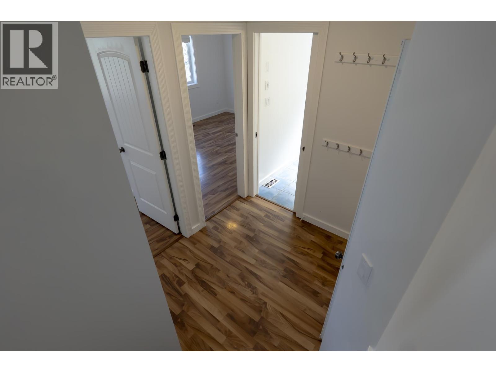 335 W 6th Street, Vanderhoof, British Columbia  V0J 3A0 - Photo 11 - R3120363