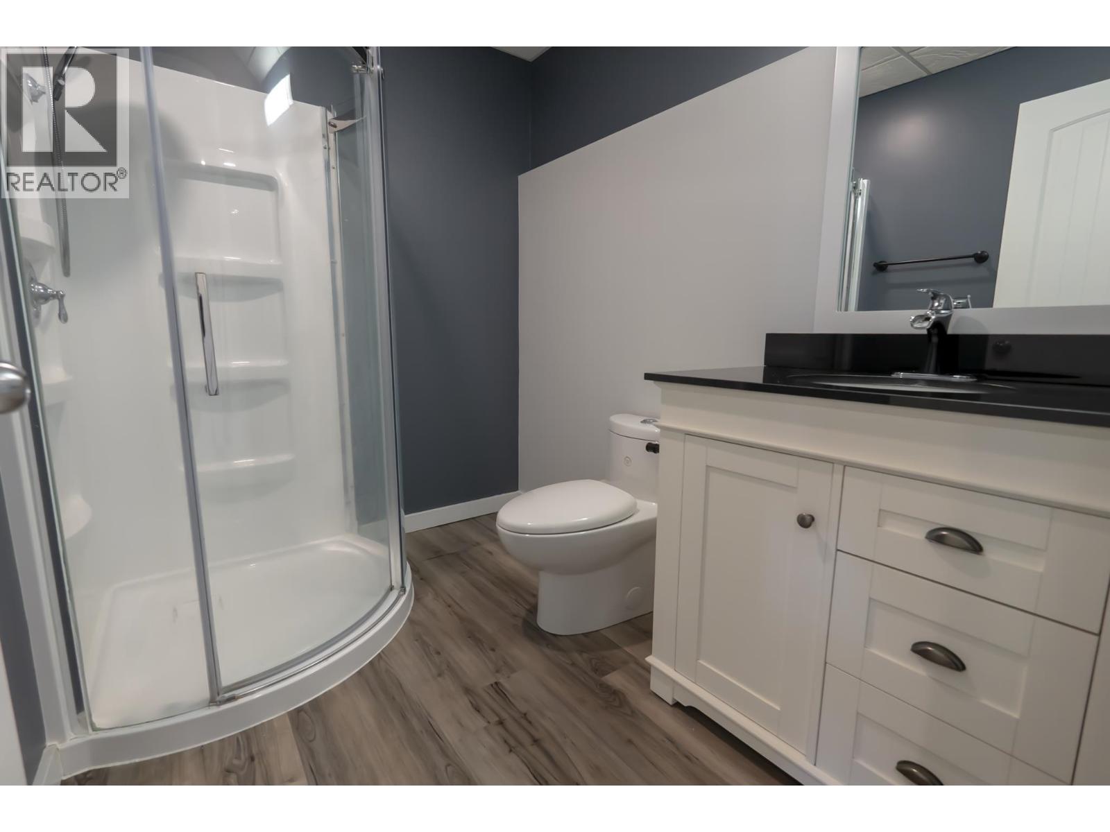 335 W 6th Street, Vanderhoof, British Columbia  V0J 3A0 - Photo 19 - R3120363
