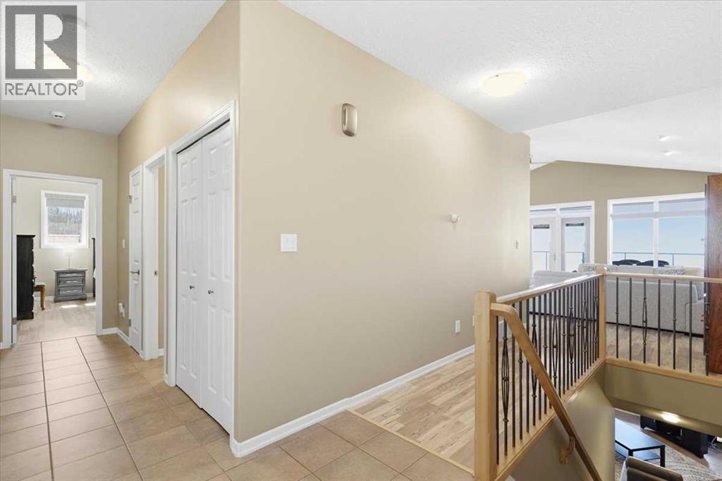 72 Beach Avenue, Itaska Beach, Alberta  T0C 2C0 - Photo 2 - A2308212