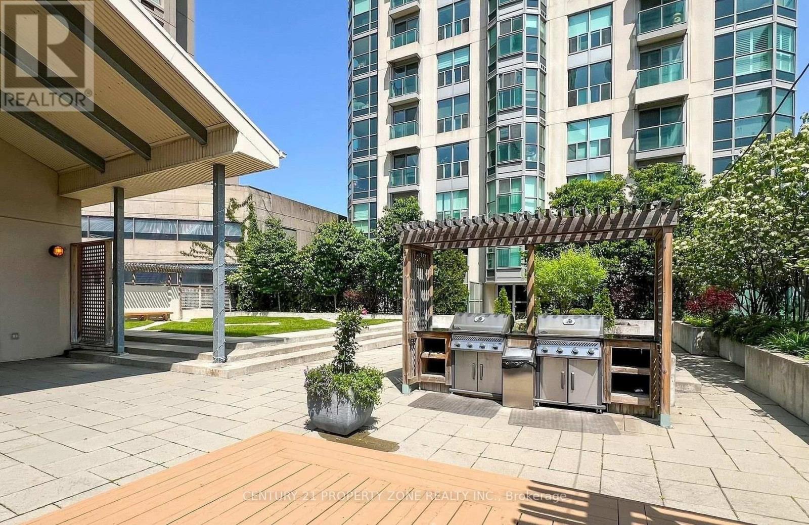 1915 - 8 Park Road, Toronto, Ontario  M4W 3S5 - Photo 4 - C13093166