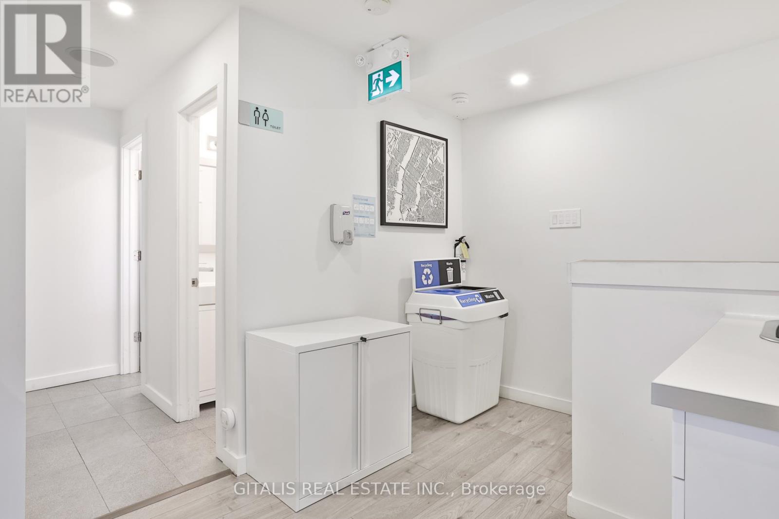 A - 75 Jonesville Crescent, Toronto, Ontario  M4A 1H2 - Photo 4 - C13093196