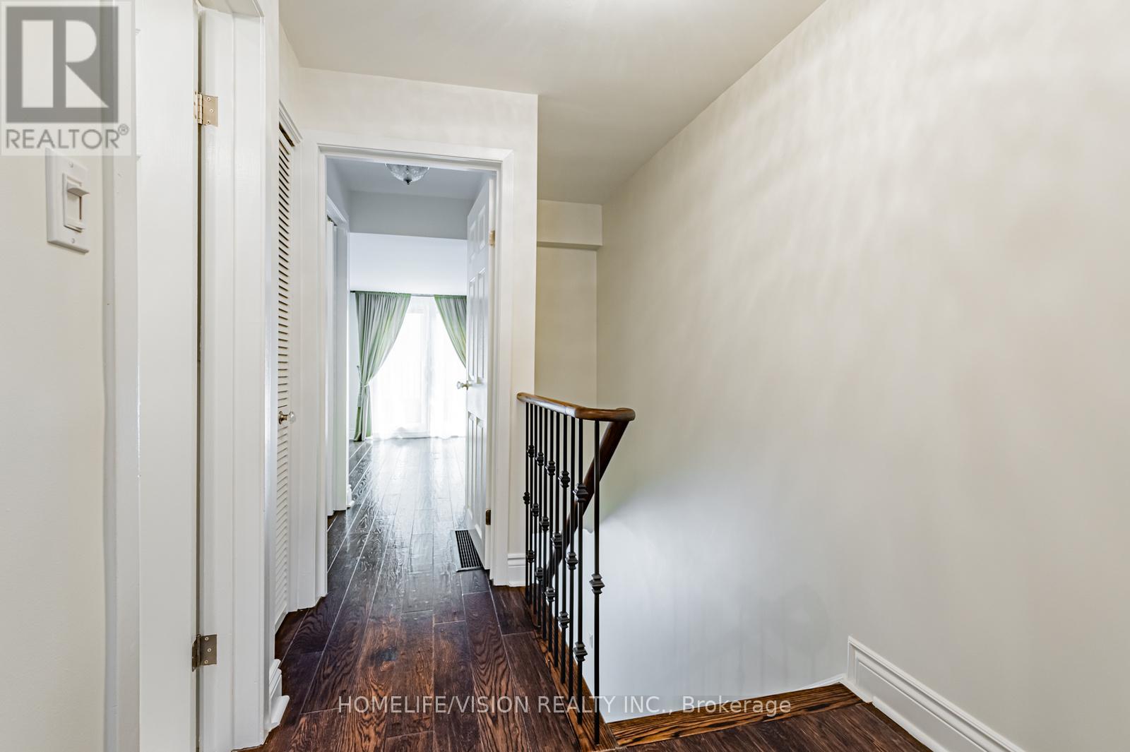 31 Belmont Street, Toronto, Ontario  M5R 1P9 - Photo 11 - C13093258