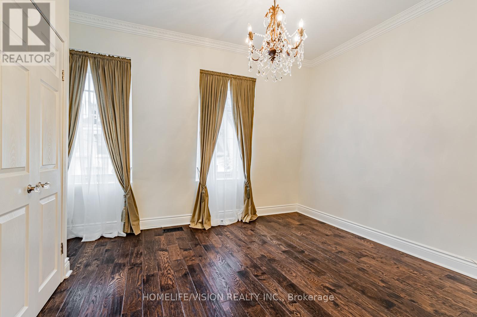 31 Belmont Street, Toronto, Ontario  M5R 1P9 - Photo 12 - C13093258