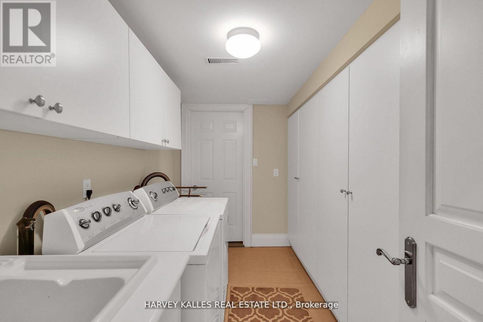 39 Gormley Avenue, Toronto, Ontario  M4V 1Y9 - Photo 40 - C13020112