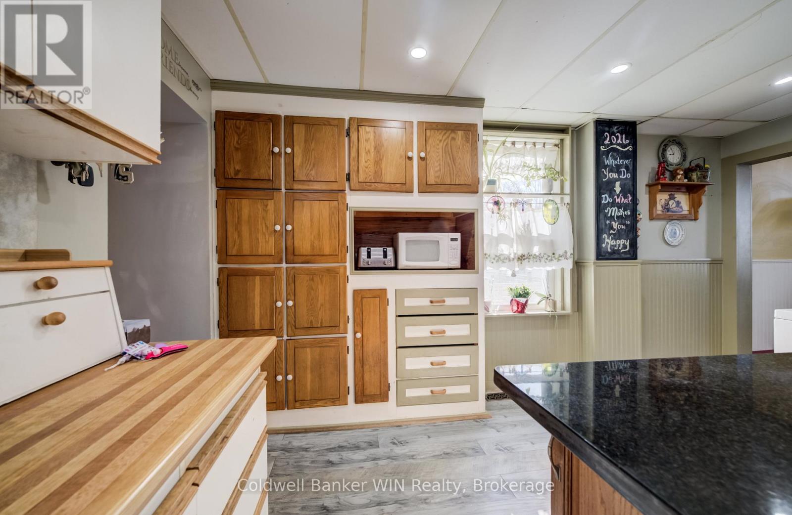 361 Waterloo Street, Wellington North (Mount Forest), Ontario  N0G 2L3 - Photo 11 - X13093188