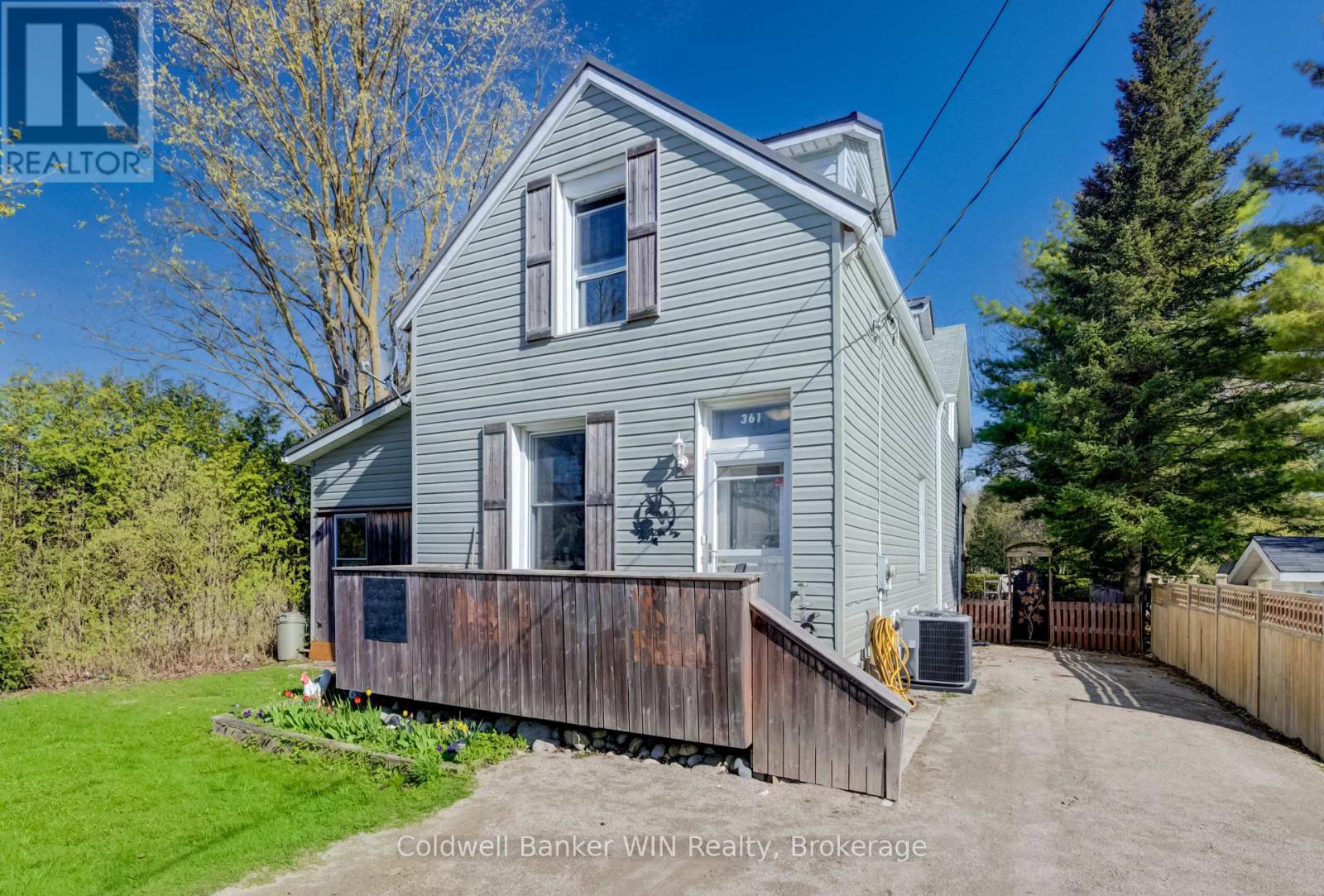 361 Waterloo Street, Wellington North (Mount Forest), Ontario  N0G 2L3 - Photo 2 - X13093188