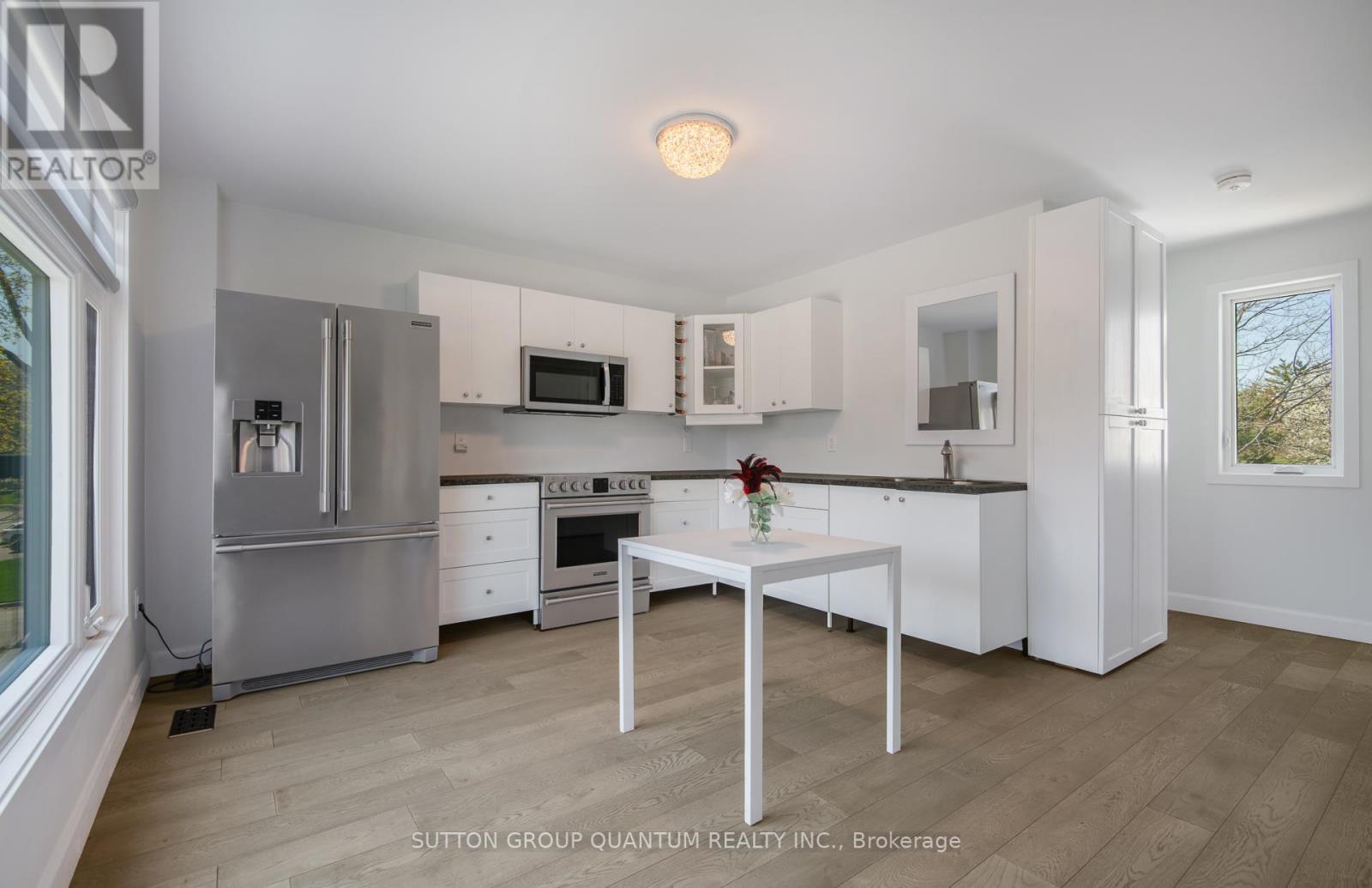 46 Jopling Avenue, Toronto, Ontario  M9B 4G2 - Photo 30 - W13091356
