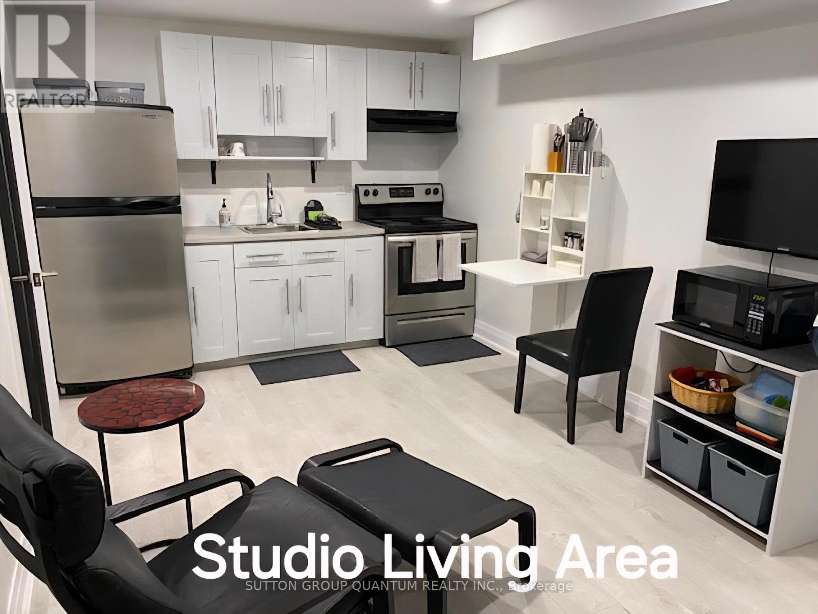 46 Jopling Avenue, Toronto, Ontario  M9B 4G2 - Photo 48 - W13091356