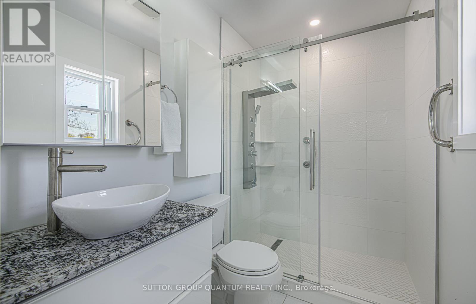 46 Jopling Avenue, Toronto, Ontario  M9B 4G2 - Photo 32 - W13091356