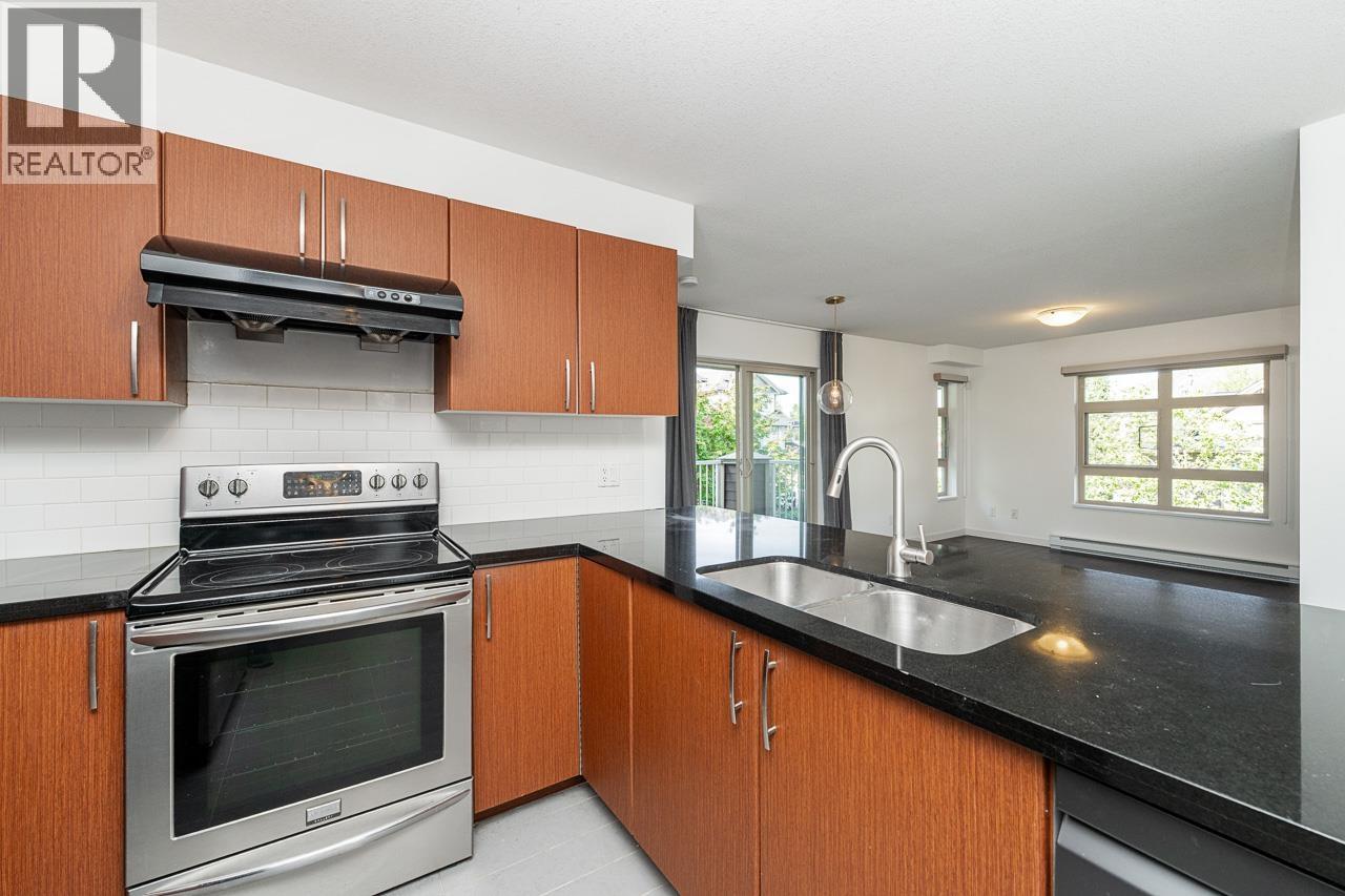 310 7337 Macpherson Avenue, Burnaby, British Columbia  V5J 0A9 - Photo 6 - R3119269