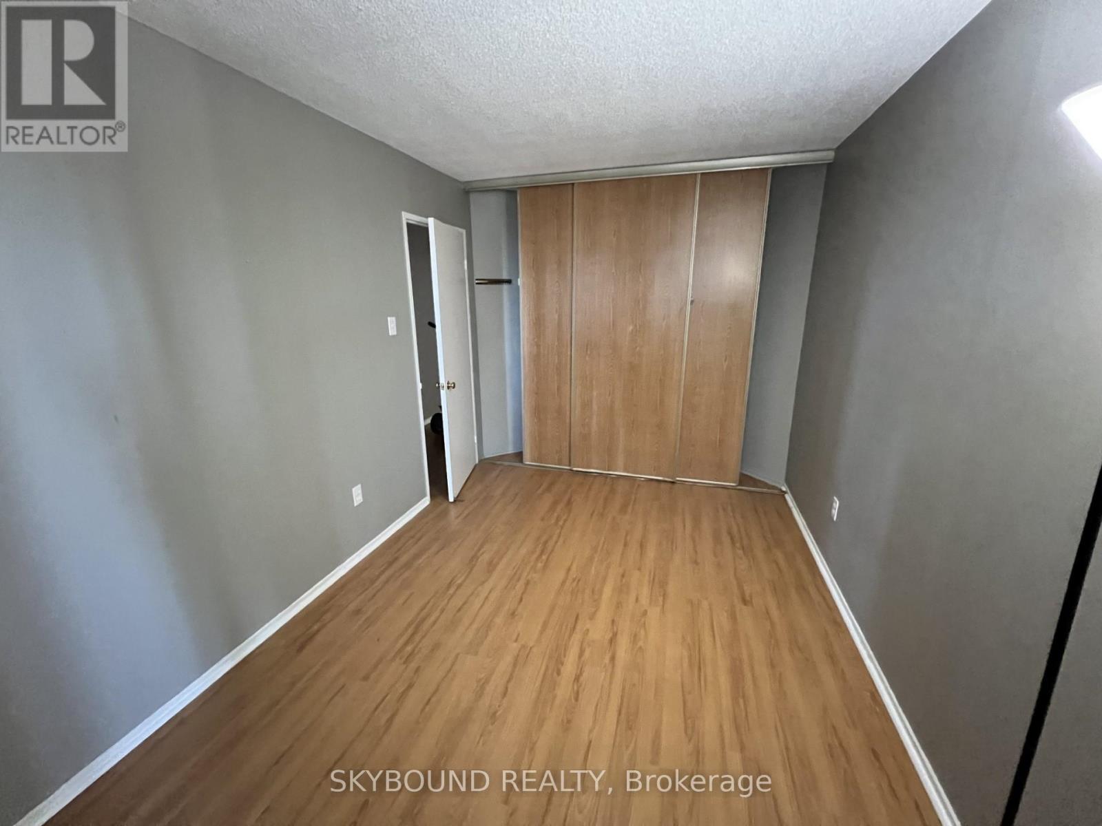 1607 - 350 Alton Towers Circle, Toronto, Ontario  M1V 5E3 - Photo 6 - E13093136