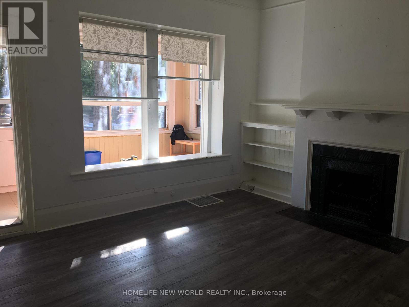 1 - 96 Wheeler Avenue, Toronto, Ontario  M4L 3V2 - Photo 5 - E13093186