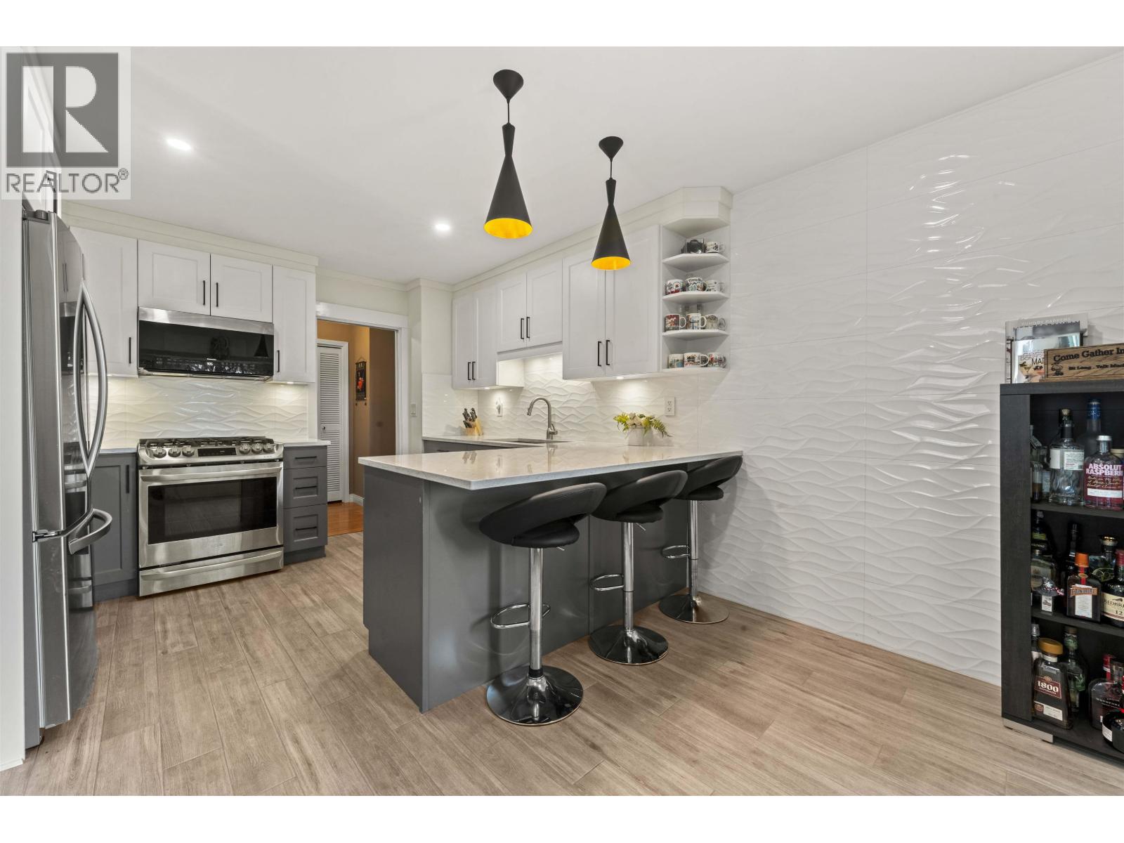 924 Garrow Drive, Port Moody, British Columbia  V3H 1H9 - Photo 18 - R3120100