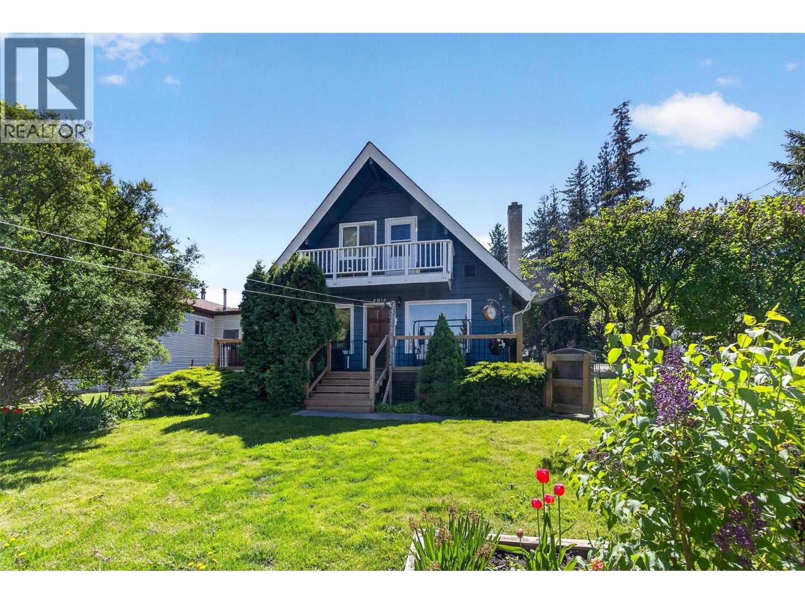 2814 Caen Road, Sorrento, British Columbia  V0E 2W0 - Photo 1 - 10376956
