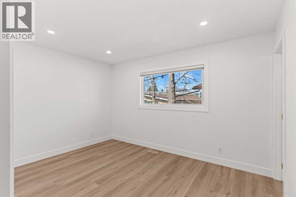 304 Huntbourne Hill Ne, Calgary, Alberta  T2K 3Y4 - Photo 17 - A2305371